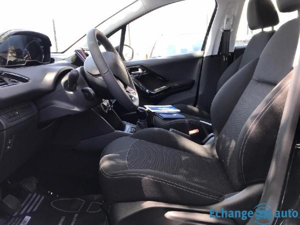 PEUGEOT 208 PureTech 82ch Active+10km+2019