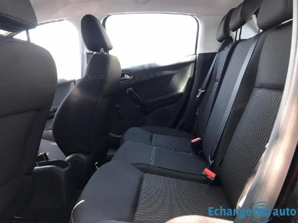 PEUGEOT 208 PureTech 82ch Active+10km+2019