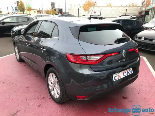 RENAULT MEGANE IV  TCe 140ch Limited+CAMERA+NEUF