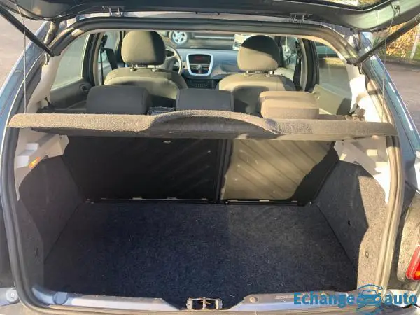 PEUGEOT 206+ 1.4 HDi 70ch BLUE LION Active+71MKM