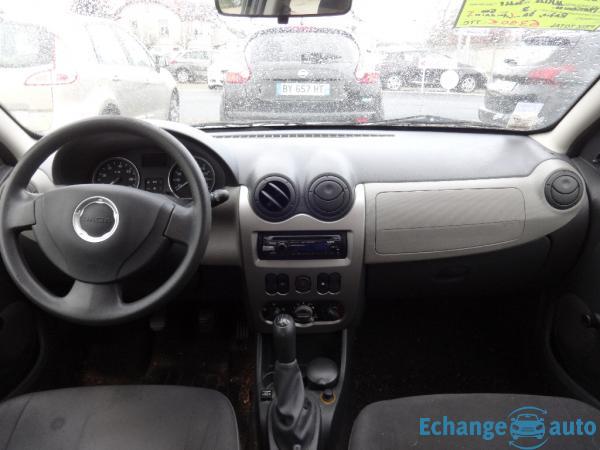 DACIA SANDERO ESSENCE 1.4 MPI 75 GPL Ambiance