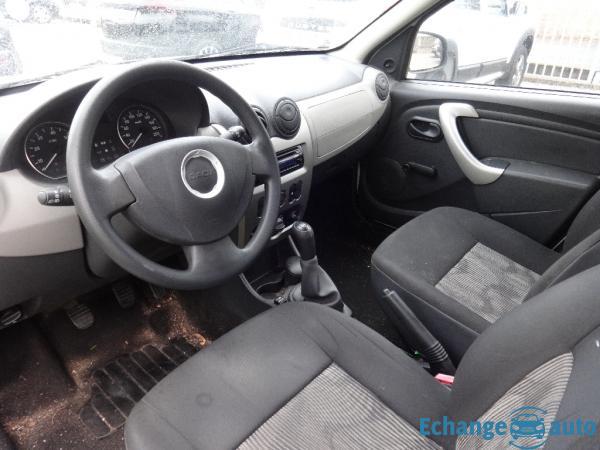 DACIA SANDERO ESSENCE 1.4 MPI 75 GPL Ambiance