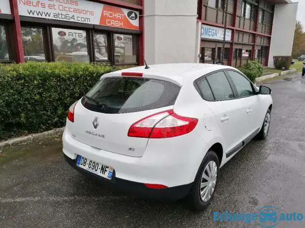 RENAULT MEGANE III SOCIETE DCI 90 FAP ECO2 AIR