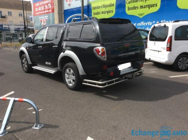 Mitsubishi L200 2.5 TD 136 DOUBLE CABINE BVA