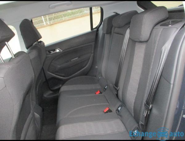 Peugeot 308 II PTECH 130 ALLURE BUSINESS