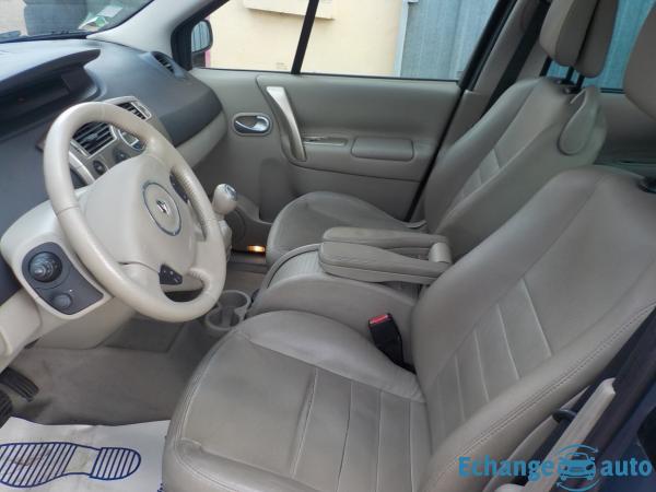 RENAULT SCENIC II Scenic 2.0 dCi 150 Jade