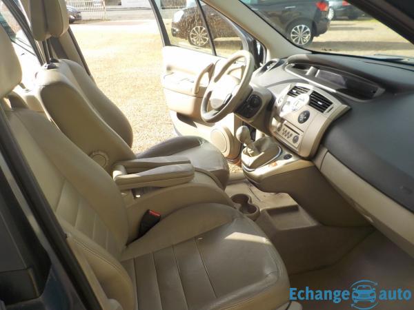 RENAULT SCENIC II Scenic 2.0 dCi 150 Jade