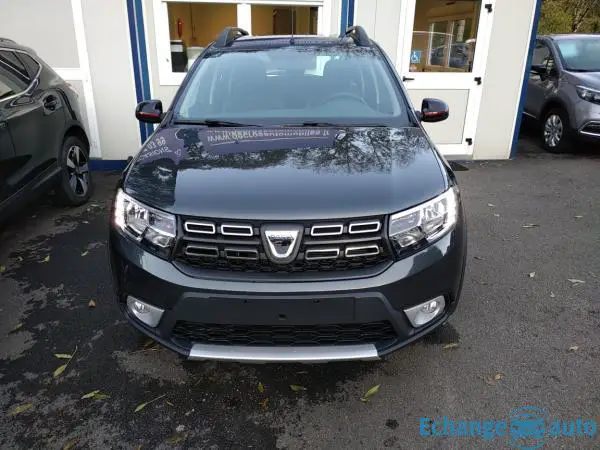 DACIA SANDERO TCe 90 Stepway TECHROAD