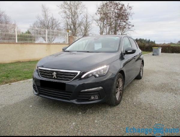 Peugeot 308 II PTECH 130 ALLURE BUSINESS
