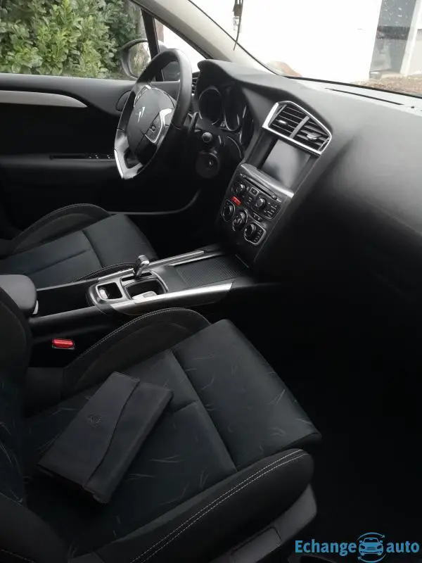 Citroën C4 1.6 e-hdi 115 CV
