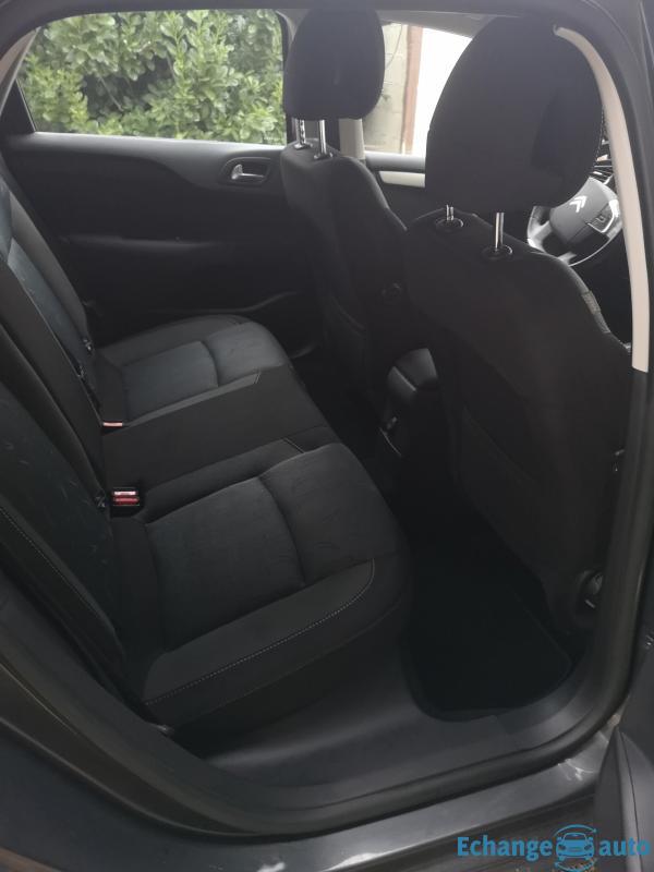 Citroën C4 1.6 e-hdi 115 CV