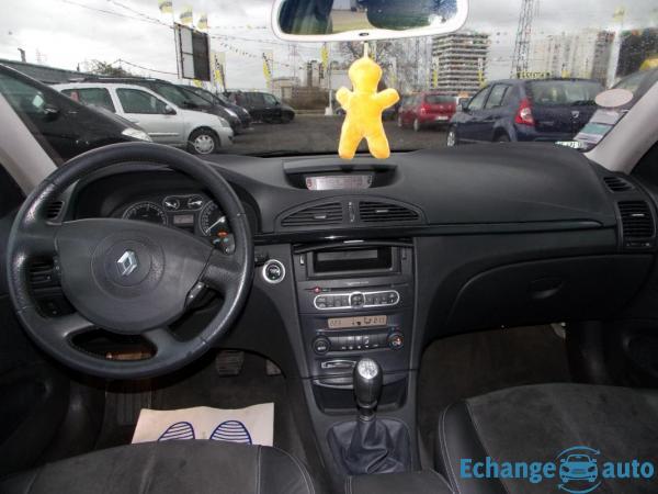 Renault Laguna II Phase 2 (BG) 1.9 dCi 130cv - En bon étét