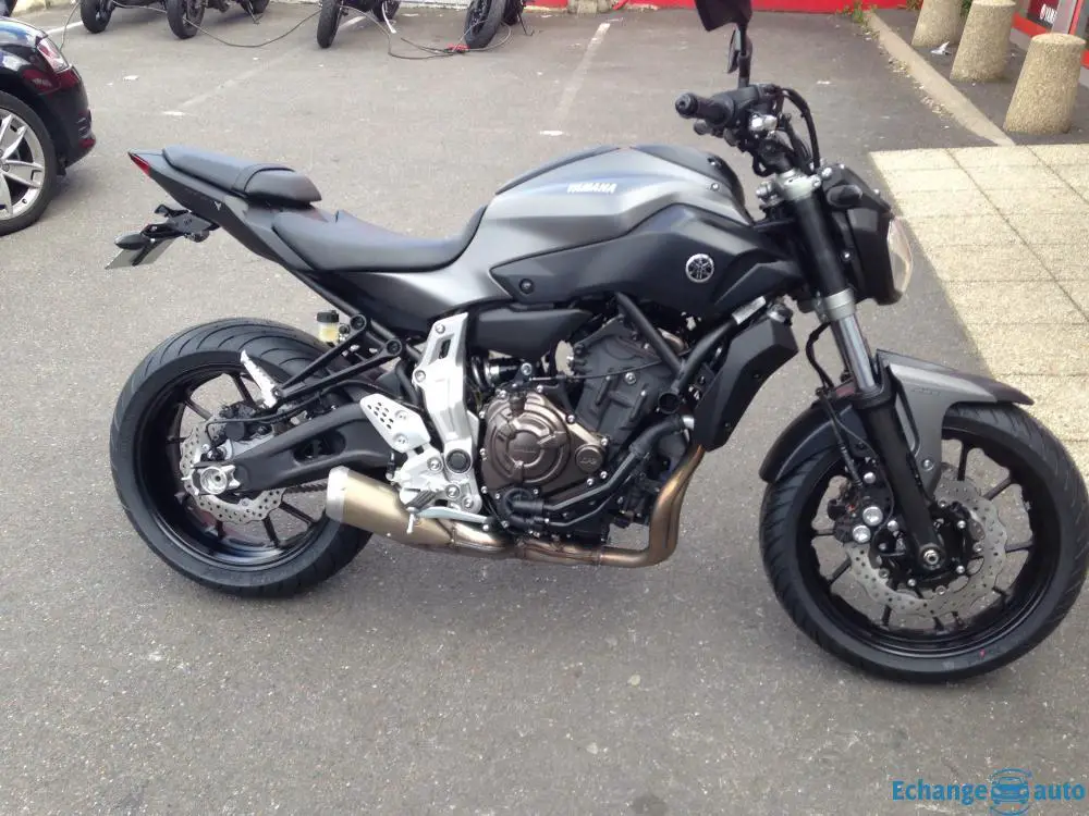 Yamaha MT07 2017