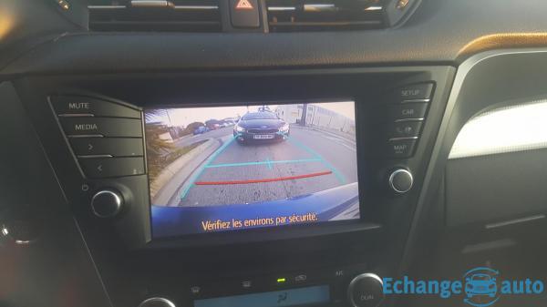 Toyota Avensis SW 2.0 D4D 143 Touring sport