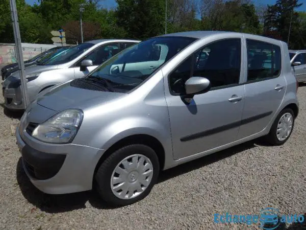RENAULT MODUS ESSENCE 1.2i 75ch Expression