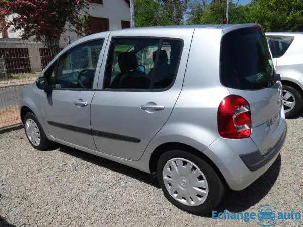RENAULT MODUS ESSENCE 1.2i 75ch Expression