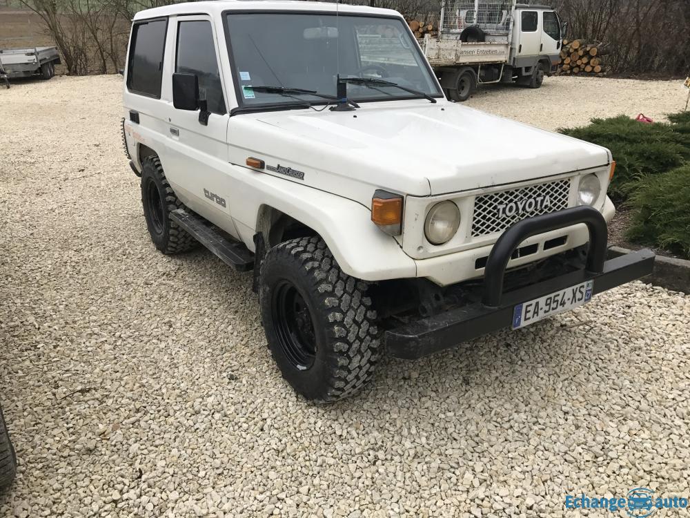 Toyota land cruiser 71
