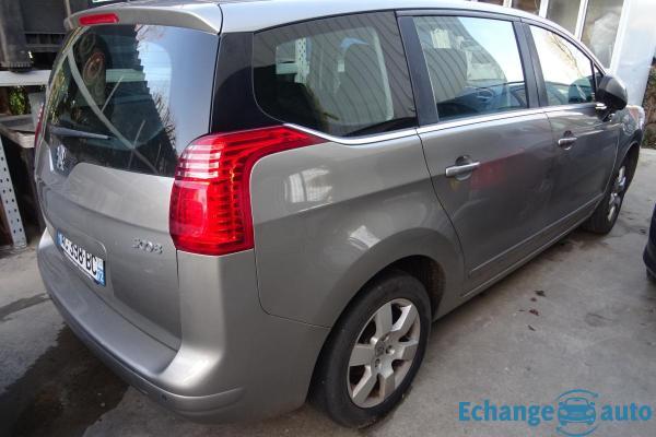 Peugeot 5008 premium 1.6 l 156 cv thp