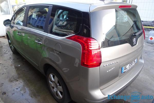 Peugeot 5008 premium 1.6 l 156 cv thp