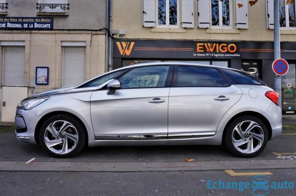 Citroën DS5 1.6 THP 165 ch Sport Chic EAT6 03 / 12 19