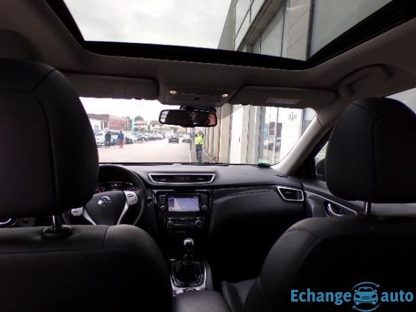 Nissan X-Trail 1.6 dCi 130 7pl Tekna