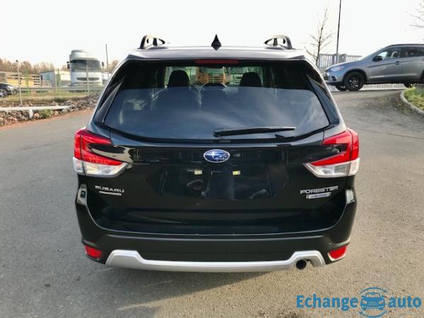 Subaru Forester 2.0 E-BOXER 167 PREMIUM LINEARTRONIC