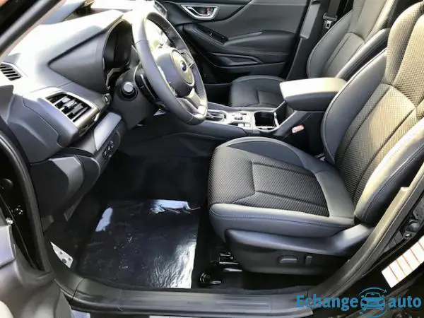 Subaru Forester 2.0 E-BOXER 167 PREMIUM LINEARTRONIC