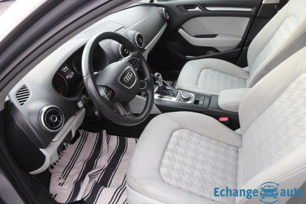 Audi A3 sportback 2.0TDI 150 AMBIENTE S tronic