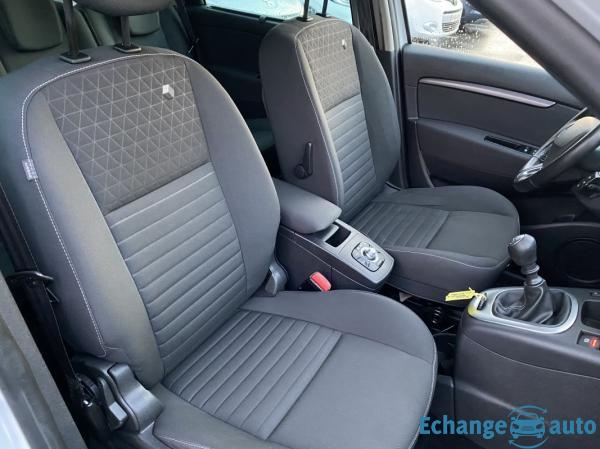 Renault Scénic III TCE 130 LIMITED