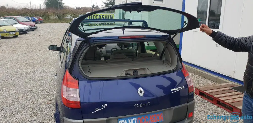 Scénic 2 luxe privilège  1.9 dci 120 189000km