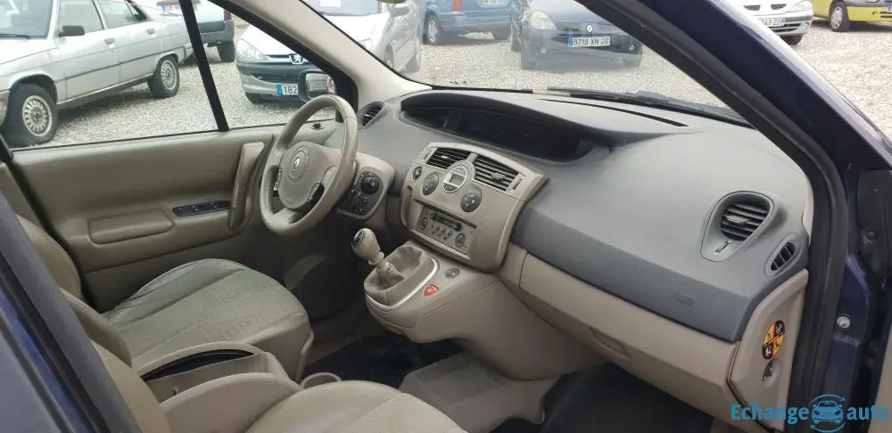 Scénic 2 luxe privilège  1.9 dci 120 189000km