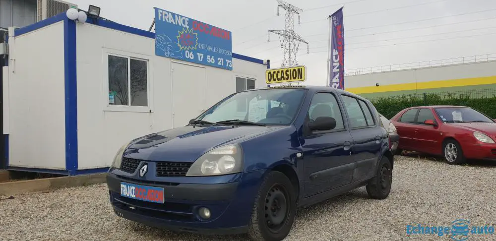 Renault Clio 1.5 dCi 70 an 2003 200000km