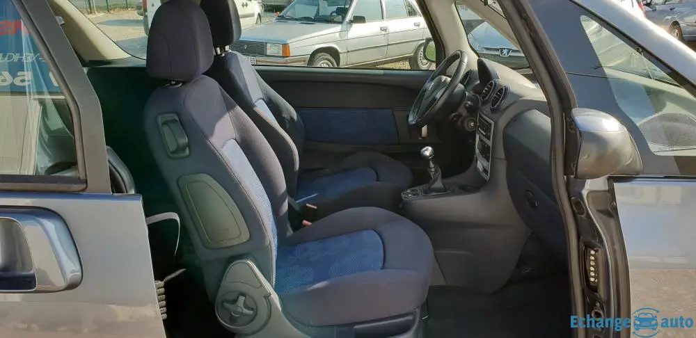 Peugeot 1007 1.4 hdi 75 sporty 2007 137000km