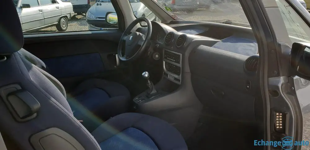 Peugeot 1007 1.4 hdi 75 sporty 2007 137000km