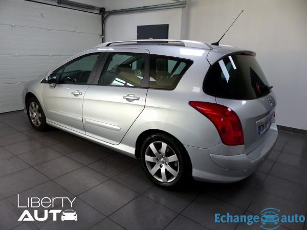 PEUGEOT 308 SW 2.0 HDi 136 ch  Premium A / 7 PLACES 