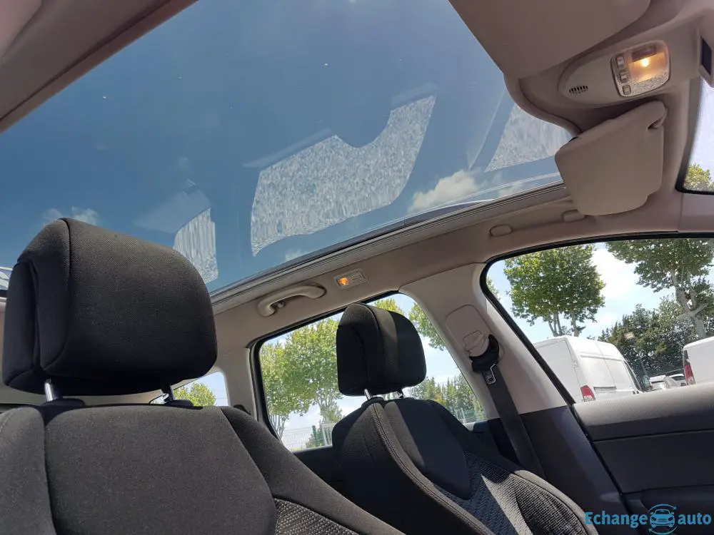 Peugeot 308 SW Navteq 1.6 HDI 110 année 2009