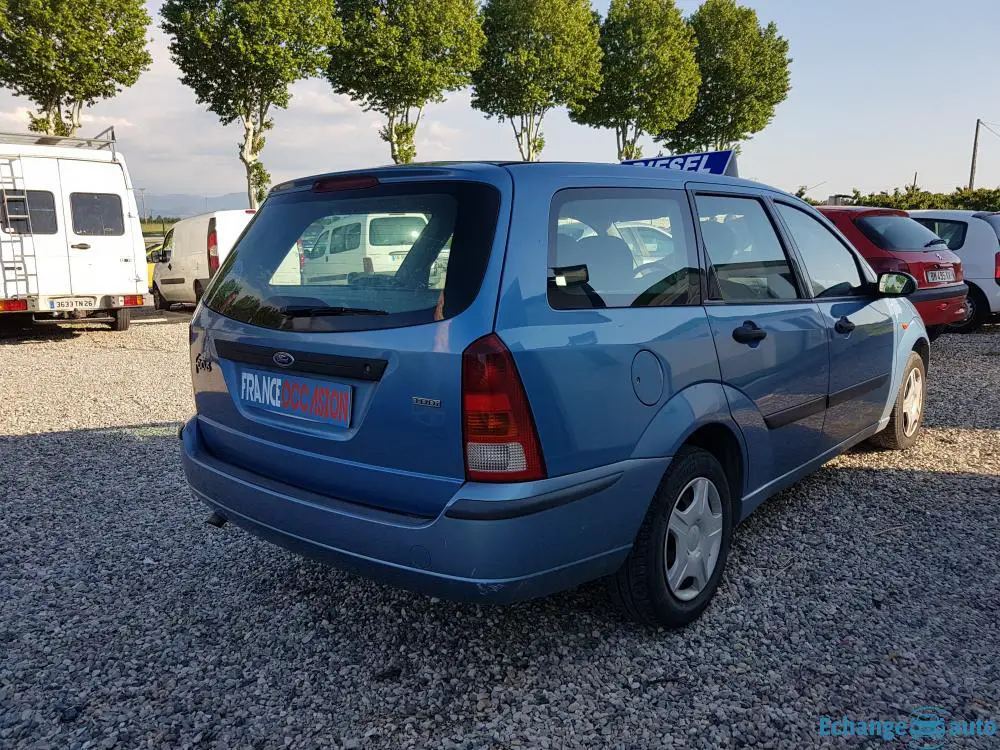 Ford Focus Clipper break 1.8 TDDI année 2002