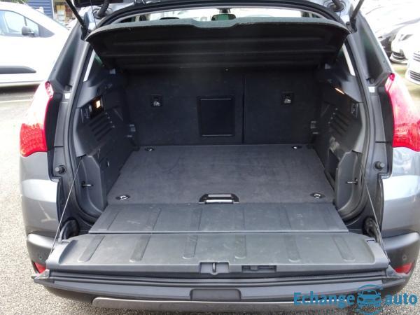 Peugeot 3008 PREMIUM PACK 1.6L HDI FAP 112 CV