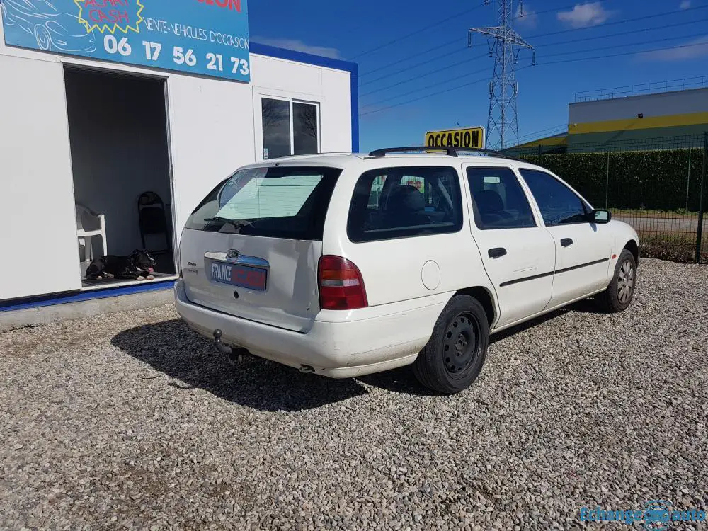 Ford Mondeo break  1.8 TD 90cv 1999 260000km