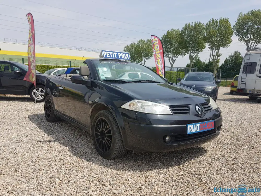 Mégane II CC 1.6 16 V 115 CV 2004 158000KM