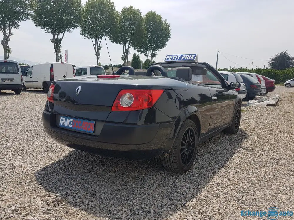Mégane II CC 1.6 16 V 115 CV 2004 158000KM