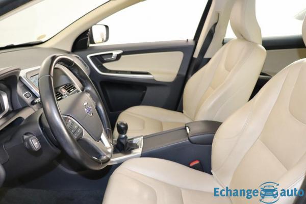 Volvo XC60 D5 AWD 220 ch Xénium