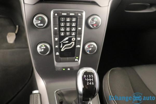 Volvo V40 T2 120 Momentum