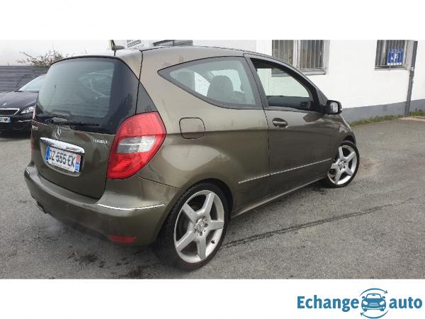 MERCEDES CLASSE A 200 Turbo Avantgarde Autotronic CVT
