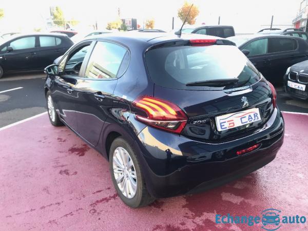 PEUGEOT 208 PureTech 82ch Signature+2019+CAMERA
