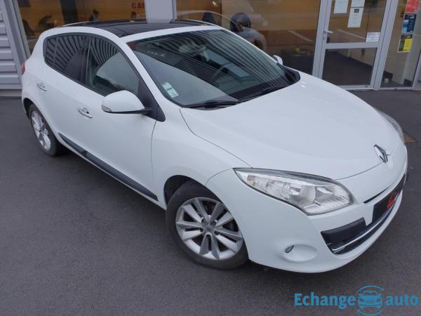 Renault Mégane III DYNAMIQUE 1.9 DCI