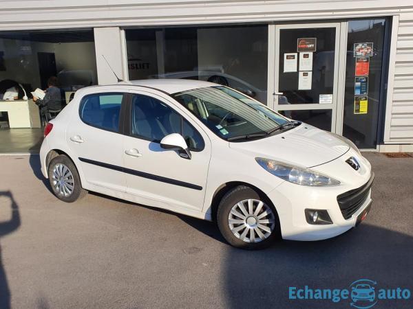 Peugeot 207 1.4 HDI 70