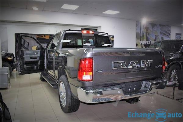 Dodge Ram 1500 crew cab 5.7 l v8 classic