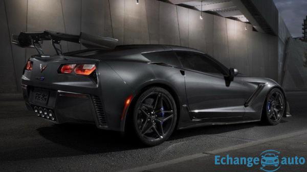 Chevrolet Corvette Zr1 2019 v8 6.2 supercharged