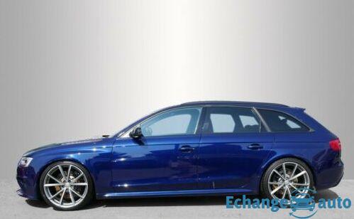 Audi RS4 Avant quattro tiptronic